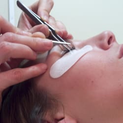Harbor Health and Spa - Eye Lash Extensions