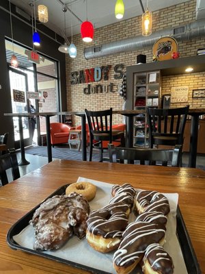 Sandy's Donuts by null