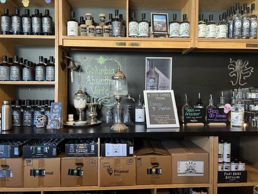 Pilot House Distilling by null