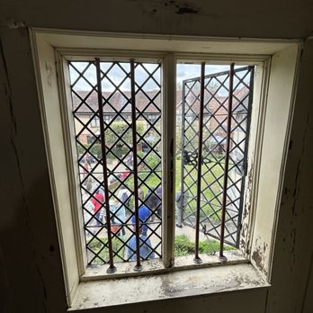 Shakespeare's Birthplace - Landmarks & Historical Buildings Near Me - Stratford-Upon-Avon, WAR