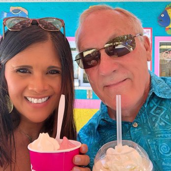 DeNucci's - Raspberry Vanilla Dole Whip and Vanilla Malt! - Ice Cream & Frozen Yogurt Near Me - Fernandina Beach, Florida