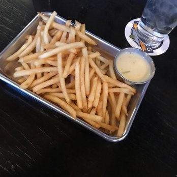 Apponaug Brewing Company - Fries with queso - Brewpubs Near Me - Warwick, Rhode Island Apponaug Brewing Company - Fries with queso - Brewpubs Near Me - Warwick, Rhode Island
