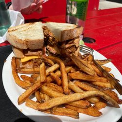 Bofinger Barbecue Smokehouse - Club Sandwich
