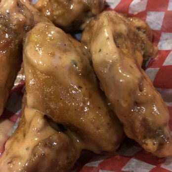 Coopers Pub - BBQ Ranch wings - Pubs Near Me - Mississauga, Ontario Coopers Pub - BBQ Ranch wings - Pubs Near Me - Mississauga, Ontario