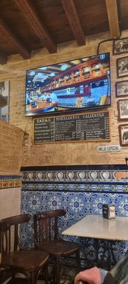 Bar El Comercio by null