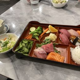 Sashimi Sashimi