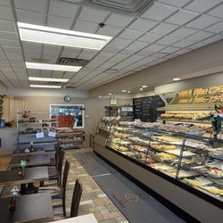 Kirsten's Danish Bakery - Interior with seating