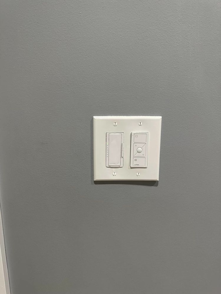 Slide of Del Rey Master Electrician