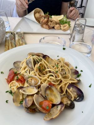 L'Approdo 1980 Food & Drink by null