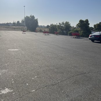 Target - Shopping Carts - Department Stores Near Me - Bakersfield, California