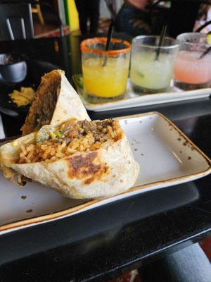 Los Jefes Grill by null