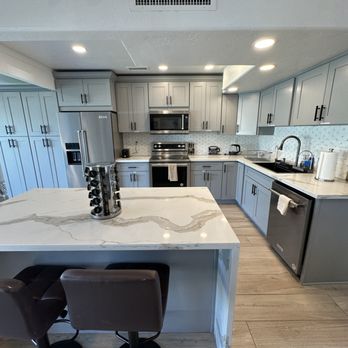 Muck Maids - Clean kitchen in Scottsdale Arizona - Home Cleaning Near Me Muck Maids - Clean kitchen in Scottsdale Arizona - Home Cleaning Near Me
