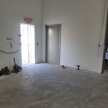 Total Handy Man Services - Handyman Near Me - Galveston , Texas Total Handy Man Services - Handyman Near Me - Galveston , Texas