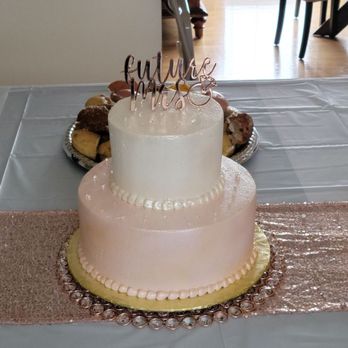 Chicago Pastry - Cake made for wedding shower - Bakeries Near Me - Bloomingdale, Illinois