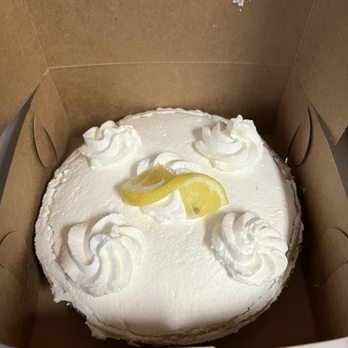 Sergio's Bakery and Cafe - Lemon creme pie - Bakeries Near Me - Albuquerque, New Mexico