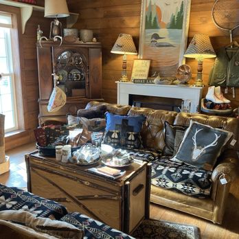 White Arrows Home - Home Decor Near Me - Minocqua, Wisconsin White Arrows Home - Home Decor Near Me - Minocqua, Wisconsin