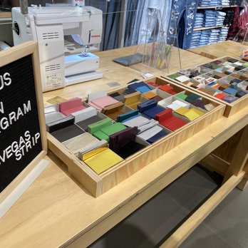 American Eagle Outfitters - #AEOLASVEGASSTRIP - Accessories Near Me - Las Vegas, Nevada