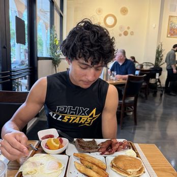 Alba Breakfast & Brunch - American breakfast - Breakfast & Brunch Near Me - Estero, Florida Alba Breakfast & Brunch - American breakfast - Breakfast & Brunch Near Me - Estero, Florida