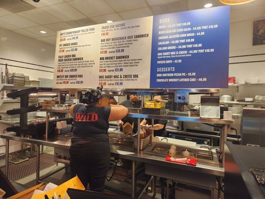 Guy's Bar-B-Que Joint by null