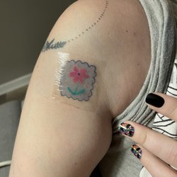 La Vida Ink - Playful pokes