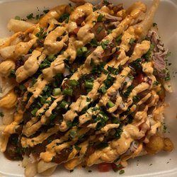 Gladys Caribbean Kitchen - Jerk Chicken & Plantain Poutine