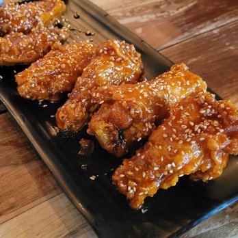 DOMU - Chicken wing - Ramen Near Me - Orlando, Florida