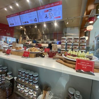 Nutella Cafe - Desserts Near Me - Chicago, Illinois