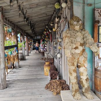 Mac's Sea Garden - Flowers & Gifts Near Me - Key West, Florida Mac's Sea Garden - Flowers & Gifts Near Me - Key West, Florida