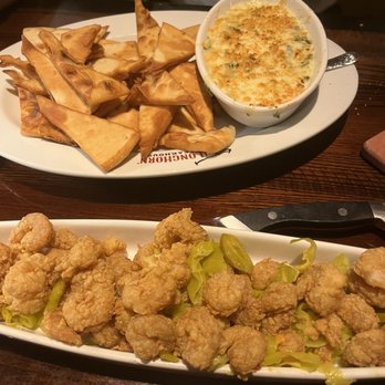 LongHorn Steakhouse - Wild West Shrimp and Parmesan Crusted Spinach Dip - Steakhouses Near Me - Jacksonville, North Carolina LongHorn Steakhouse - Wild West Shrimp and Parmesan Crusted Spinach Dip - Steakhouses Near Me - Jacksonville, North Carolina
