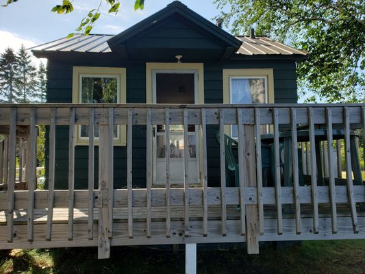 Saunders Sunrise Cabins 10 Photos Hotels 10126 N Whitefish