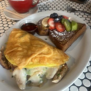 Bistro Cafe - Puerto Rican Near Me - San Juan, Puerto Rico Bistro Cafe - Puerto Rican Near Me - San Juan, Puerto Rico