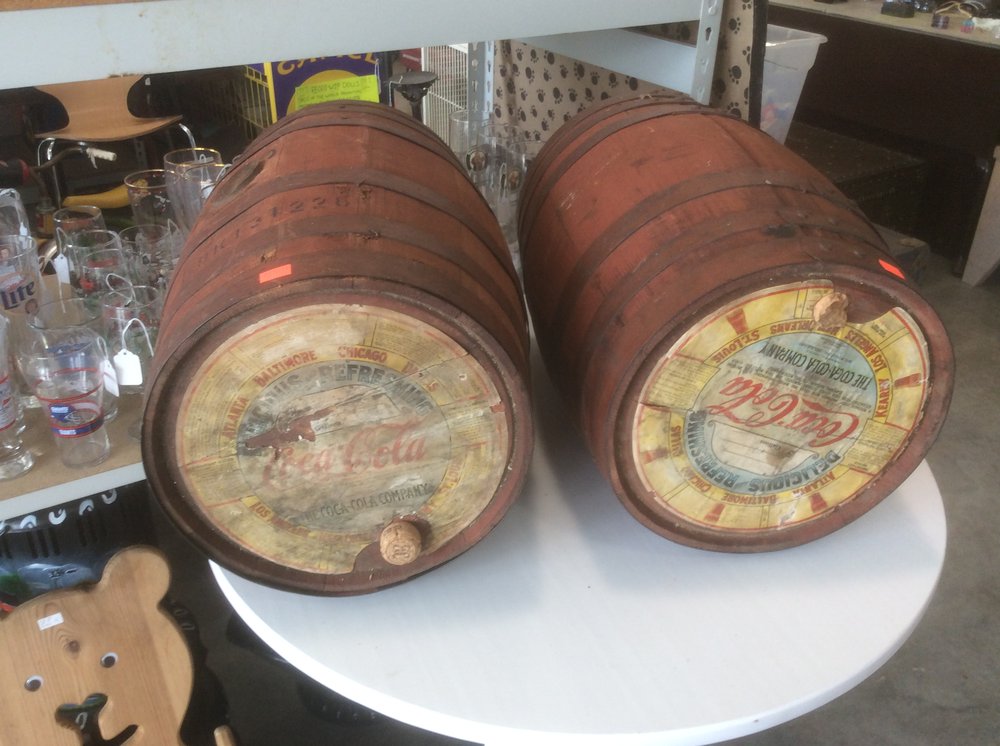 BELLPORT ANTIQUES AND COLLECTIBLES MARKET Updated September 2024 14 Photos 10 Farber Dr