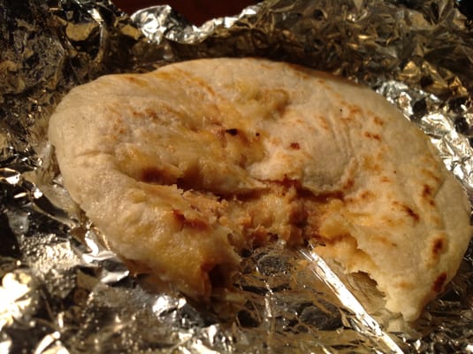 Pupuseria El Comalito by null