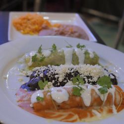 El Catrin - Enchilada Trio
