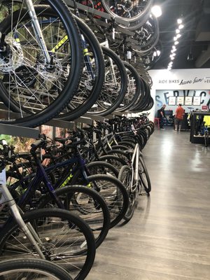 Trek Bicycle Robinson Township, 6514 Steubenville Pike, Pittsburgh, PA  15205, US - MapQuest