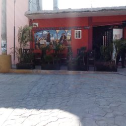 La Escalera - La fachada del restaurante