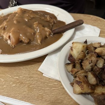 Fat Jacks Deli & Pub - Open faced Turkey Breast with Home Fries - Sandwiches Near Me - Lakeland, Florida Fat Jacks Deli & Pub - Open faced Turkey Breast with Home Fries - Sandwiches Near Me - Lakeland, Florida
