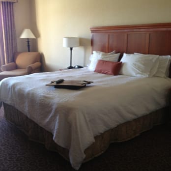 Hampton Inn & Suites Hemet - Hotels Near Me - Hemet, California Hampton Inn & Suites Hemet - Hotels Near Me - Hemet, California
