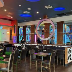 Kiku - Dining room