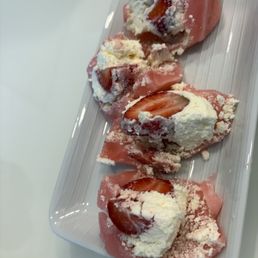 Inside the Strawberry N Cream