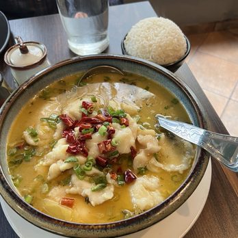Dumpling Kitchen Noe Valley - E18. Szechuan Fish Fillet w/ Pickled Cabbage in House Broth - Shanghainese Near Me - San Francisco, California Dumpling Kitchen Noe Valley - E18. Szechuan Fish Fillet w/ Pickled Cabbage in House Broth - Shanghainese Near Me - San Francisco, California