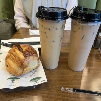 Mokafe Coffee House - left to right: chocolate croissant, kinder bueno latte, honey cinnamon latte - Breakfast & Brunch Near Me - Paterson, New Jersey Mokafe Coffee House - left to right: chocolate croissant, kinder bueno latte, honey cinnamon latte - Breakfast & Brunch Near Me - Paterson, New Jersey
