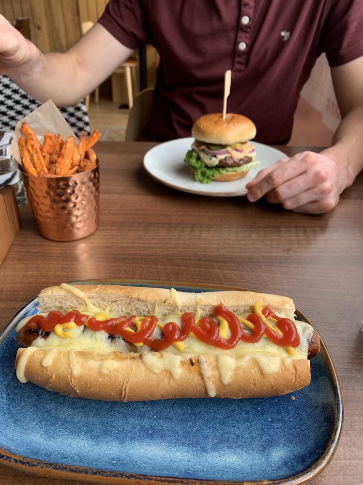 BROS BURGER Updated May 2024 Whitelands Ave, Chorleywood