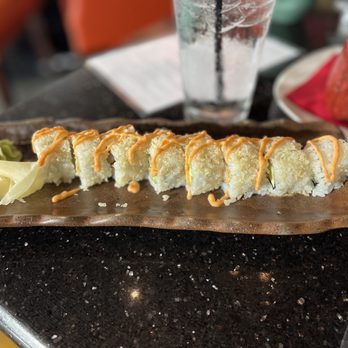 Grace's Mandarin - Sushi roll - Asian Fusion Near Me - Oxon Hill, Maryland