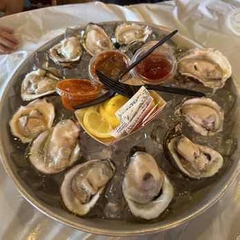 Red Claws Crab Shack - Cajun/Creole Near Me - Arlington, Texas
