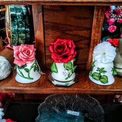 Chick N Tree Antiques