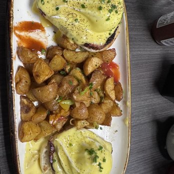 Brunch by De Martino - Classic eggs Benedict - Latin American Near Me - Somerville, New Jersey