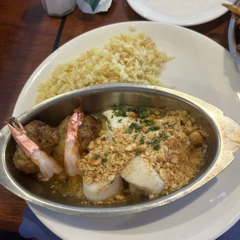 Hobbs Harborside - Seafood Sampler - Seafood Near Me - Wells, Maine