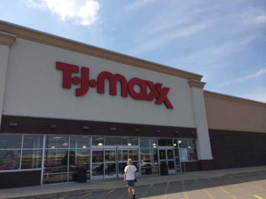 TJ MAXX - Updated January 2026 - 10 Reviews - 4890 Integrity Way