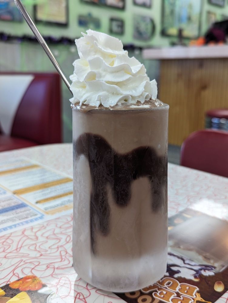 BOOMARANG DINER Updated September 2024 10 Photos & 15 Reviews